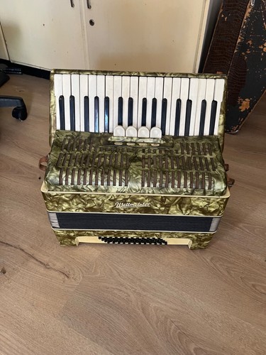 Accordion weltmeister bass - 48,